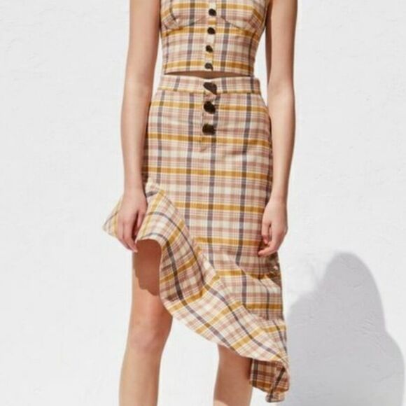 💝Zara Asymmetrical Plaid Skirt - Picture 1 of 5